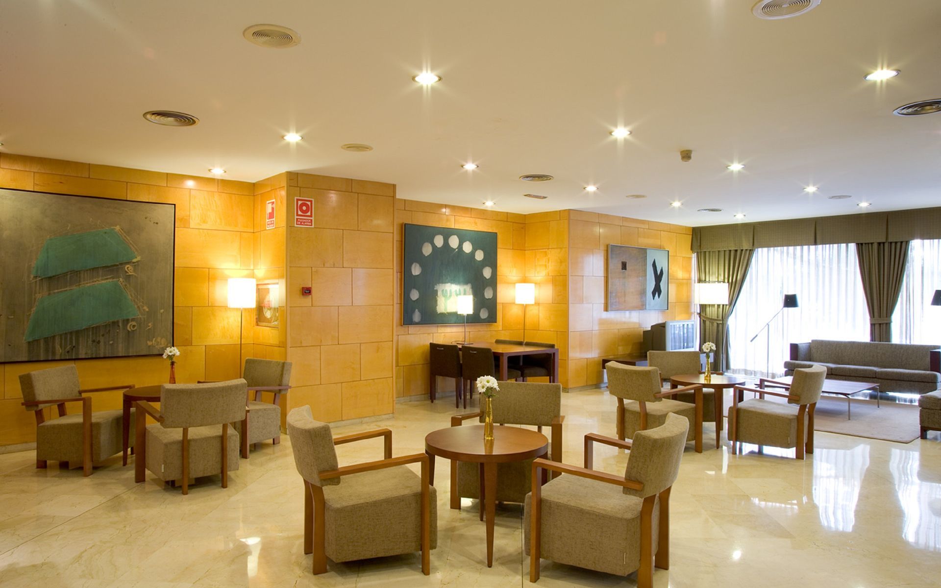 Nh Ciudad De Valencia Hotel Exterior photo